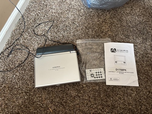 Audiovox portable dvd player - audiovox,
