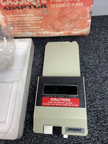 Vtg avx audiovox 8 - •, •